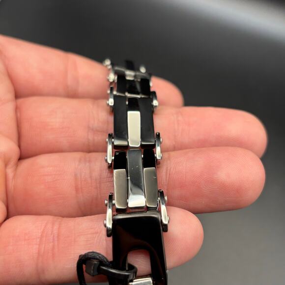 Mason Parker Mens TwoTone Stainless Steel Link Bracelet Gunmetal & Silver Finish - Picture 9 of 17